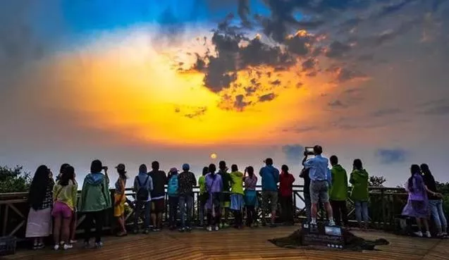 三清山最佳旅游時間 三清山旅游什么時候最好 三清山最佳旅游時間 三清山旅游什么時候最好