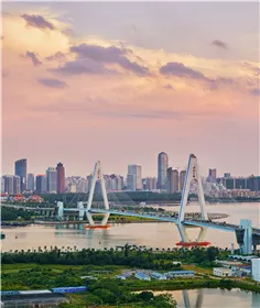 ?？谑兰o大橋