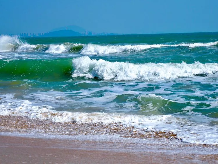 海棠灣海浪